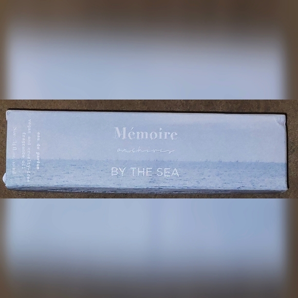 Mémoire By The Sea Perfume - Picture 2 of 4